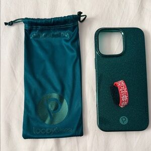 🎄Loopy Emerald Sparkle Case with Red Snowflake Loop. iPhone 16 Pro Max🎄